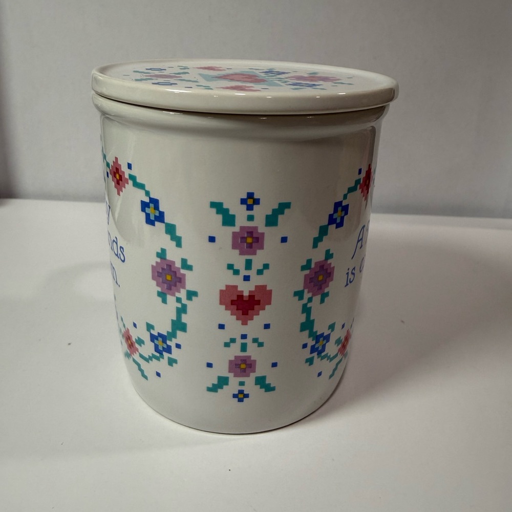 Vintage 1988 Hallmark Mug Mates Mom Coffee Mug w/ Lid Made in Japan - Picture 2 of 8